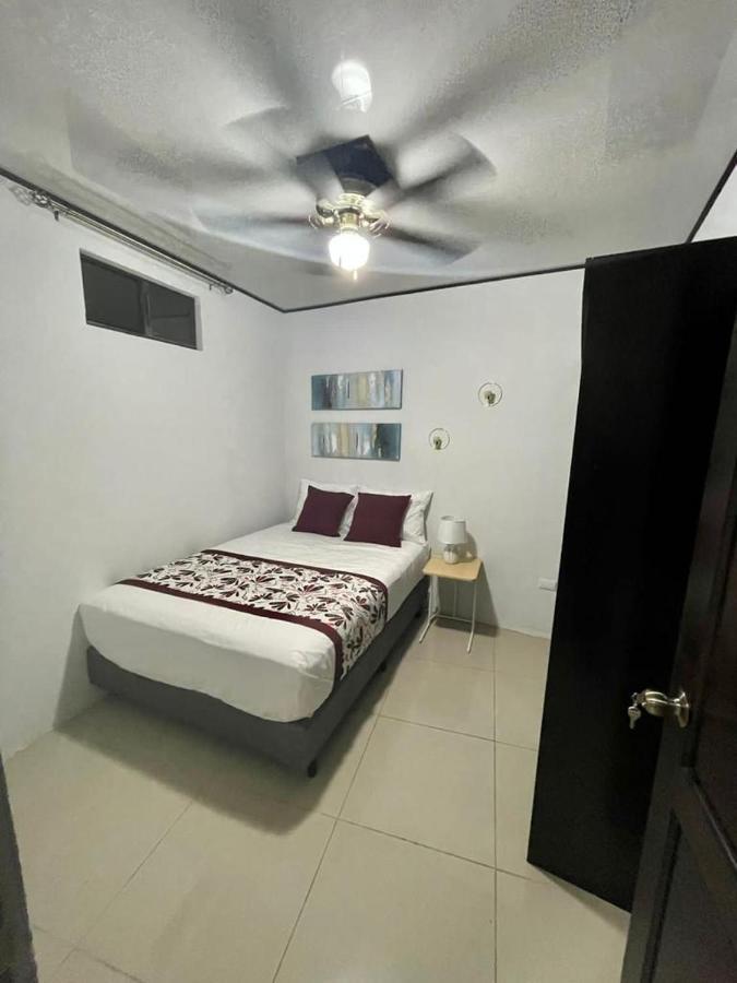 Apartamentos Cielo #1, Airport Juan Santamaria Alajuela Exteriör bild